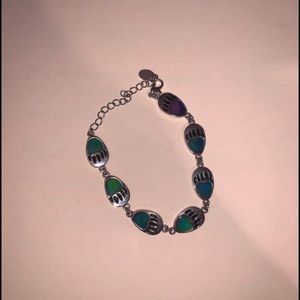 Bear Paw Mood Bracelet